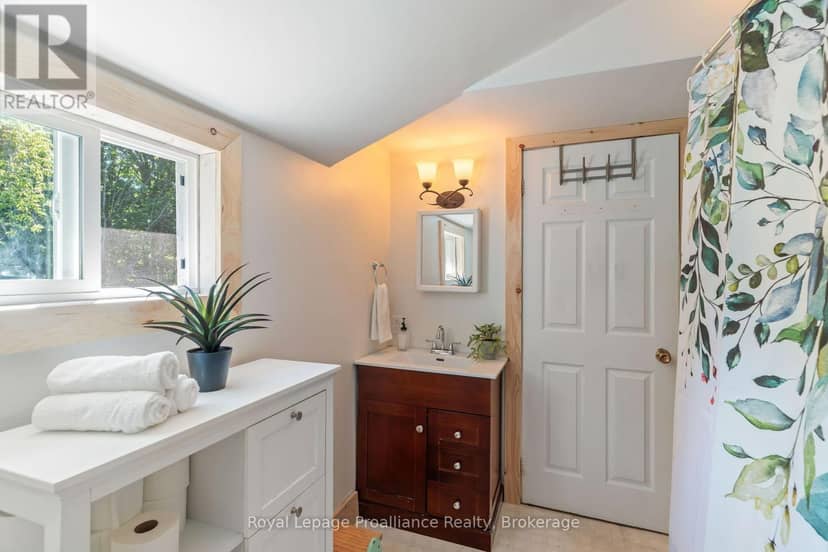 211 Alexander Road — photo 27 of 40