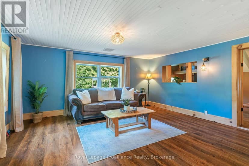 211 Alexander Road — photo 9 of 40