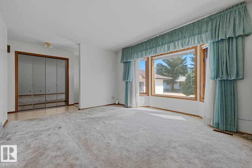 118 Aspen Av — photo 9 of 40