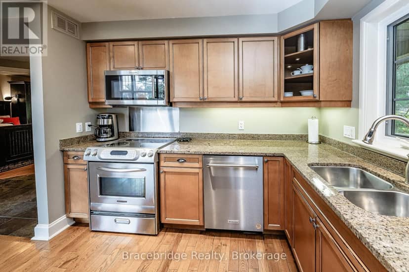 Carling 6 W2 - 3876 Muskoka Rd 118 Highway W — photo 11 of 30