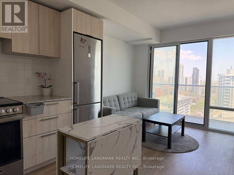 2208 - 501 Yonge Street — photo 6 of 21