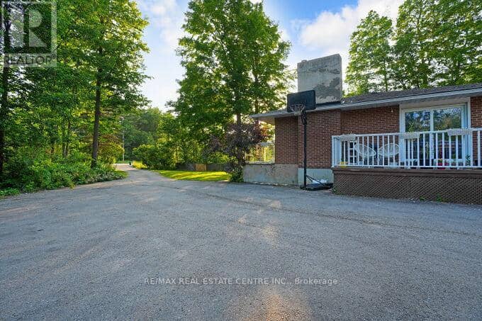 25 - 12497 Regional Road — photo 37 of 40