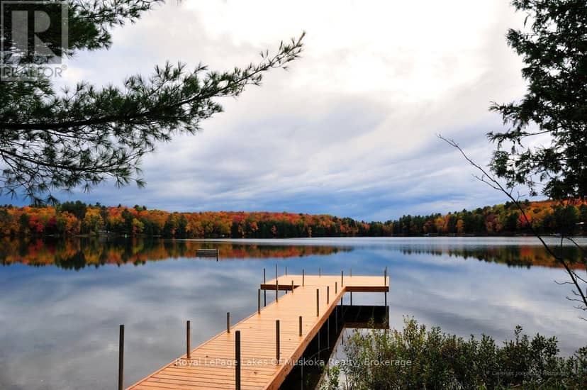 3712 Brunel Road, Lake of Bays