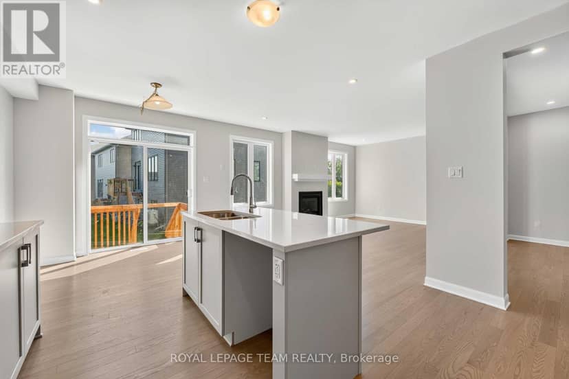 902 Locomotion Lane — photo 10 of 15