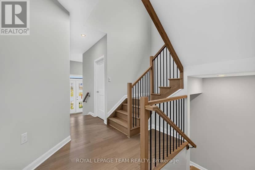 902 Locomotion Lane — photo 2 of 15