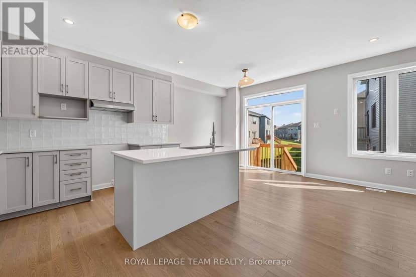902 Locomotion Lane — photo 7 of 15
