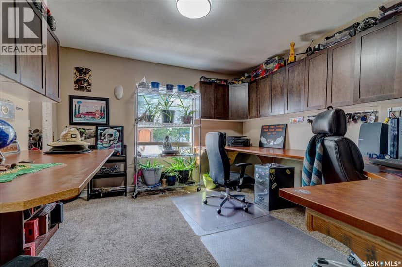 212 Prospect STREET — photo 12 of 40