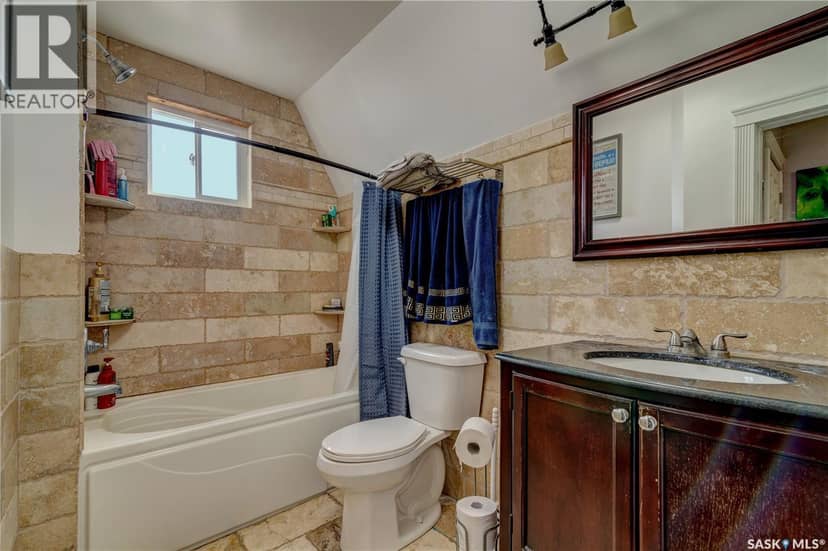 212 Prospect STREET — photo 21 of 40