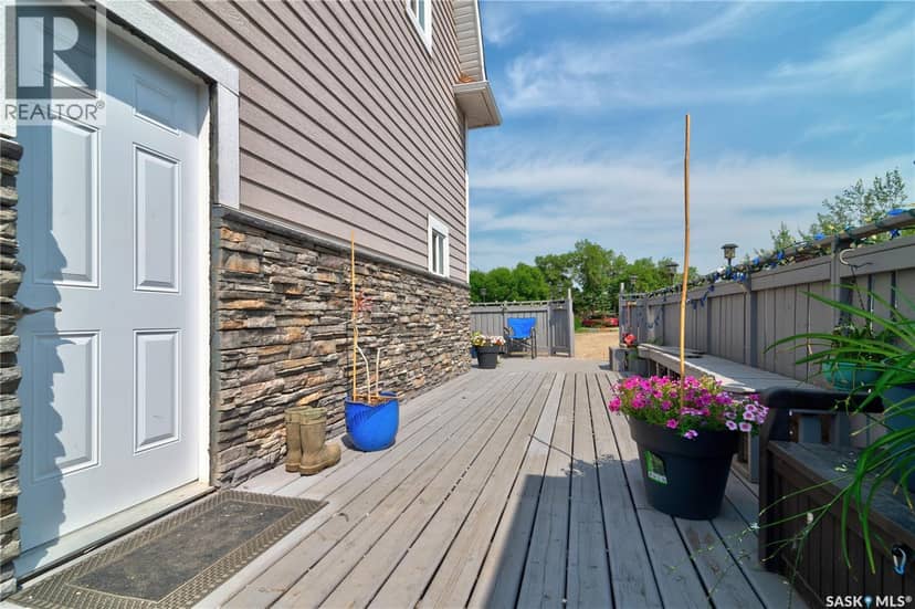 212 Prospect STREET — photo 31 of 40