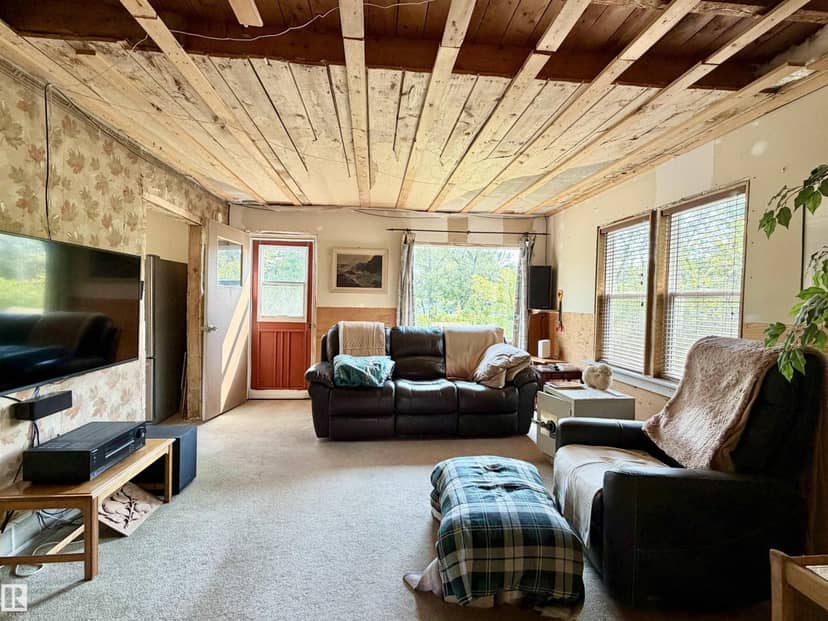 5040 49 ST, Drayton Valley, photo 2