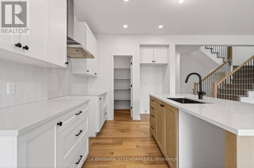 1164 Bronze Avenue — photo 10 of 16