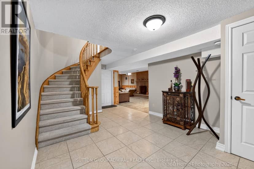 193 Wigwoss Drive — photo 2 of 24