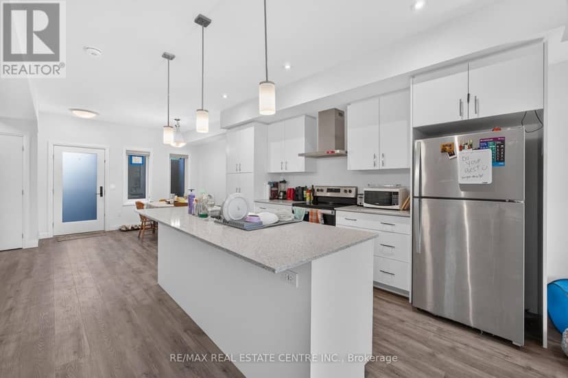 34 Lily Lane — photo 9 of 13