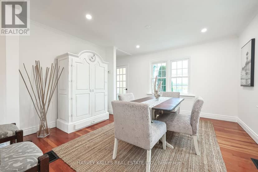 179 Niagara Street — photo 19 of 40