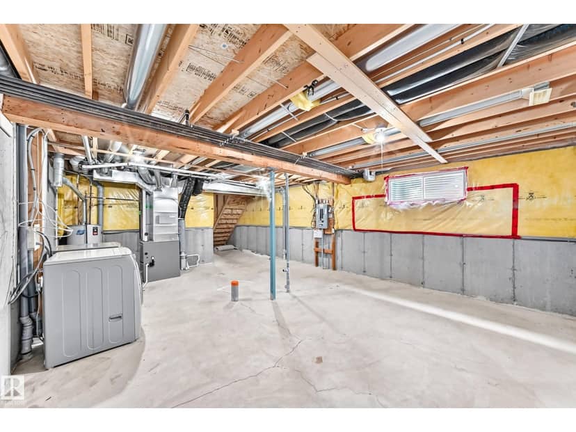 #93 230 Edwards Dr SW — photo 33 of 40