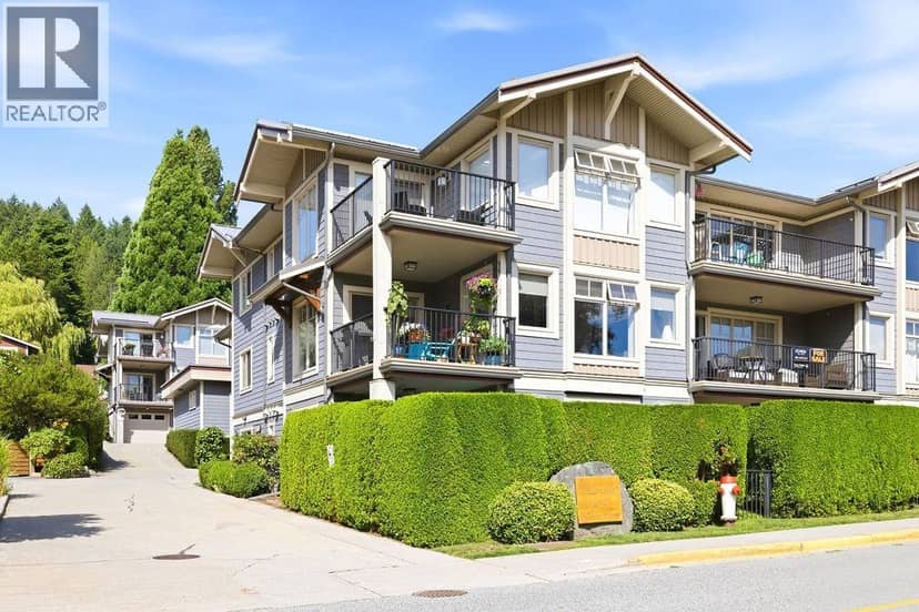 201 414 GOWER POINT ROAD, Gibsons