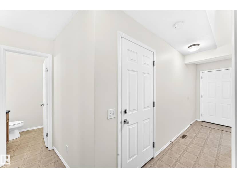 #93 230 Edwards Dr SW — photo 22 of 40