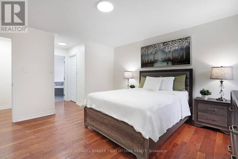 11 Rideau Crossing Crescent — photo 16 of 40