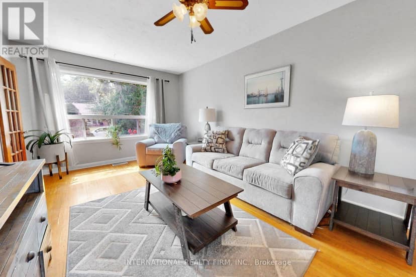 62 Porchester Drive — photo 9 of 40