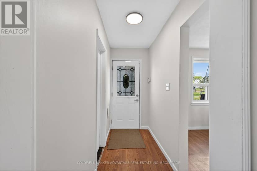 614 Waterloo Street — photo 10 of 23