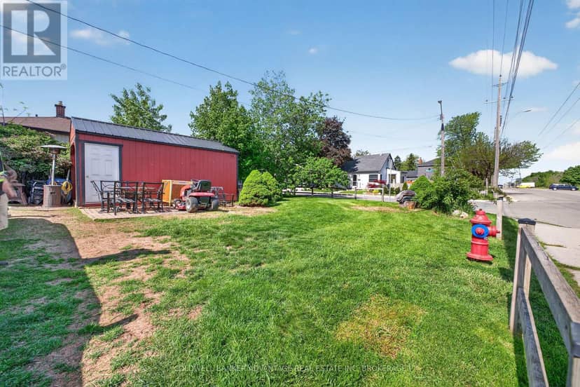 614 Waterloo Street, Hamilton, photo 3