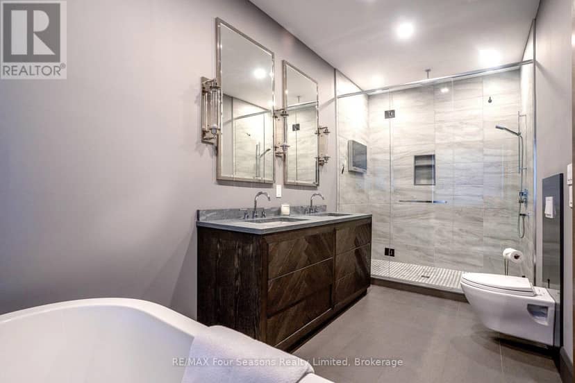 116 Arnot Crescent — photo 31 of 40