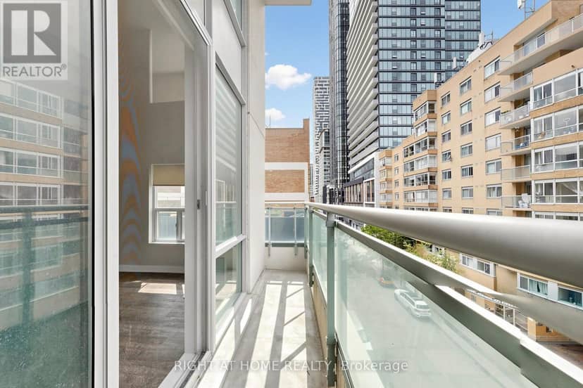 501 - 77 Lombard Street — photo 27 of 35