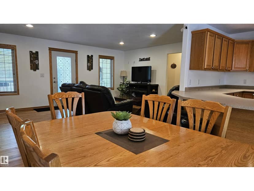 7 Andrew DR — photo 10 of 40