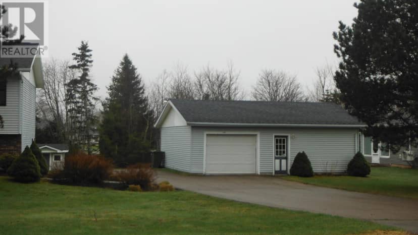 90-94 Stockman Drive, West Royalty, photo 5