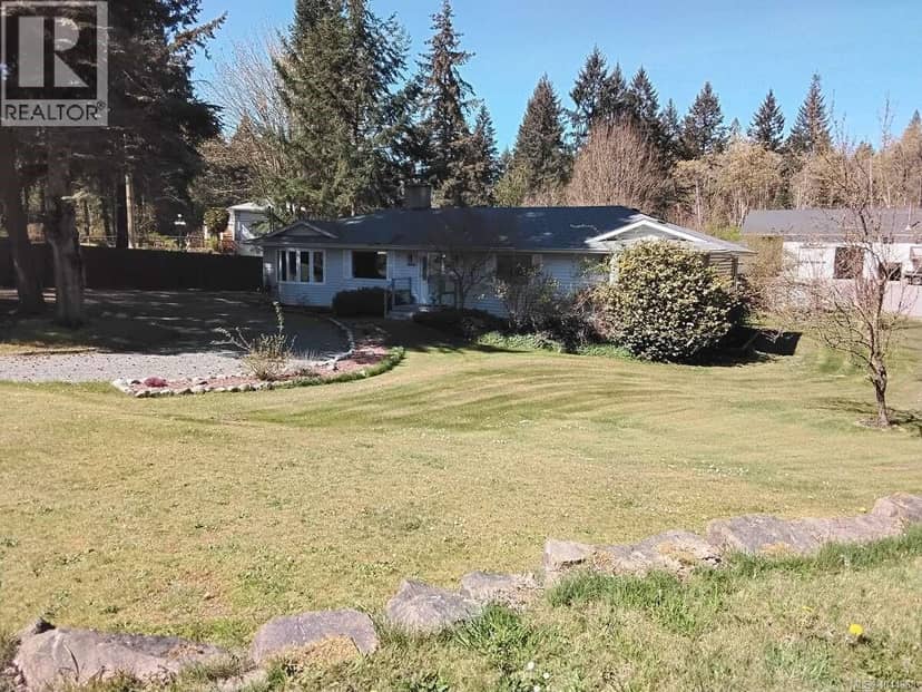 4759 Yellow Point Rd, Ladysmith