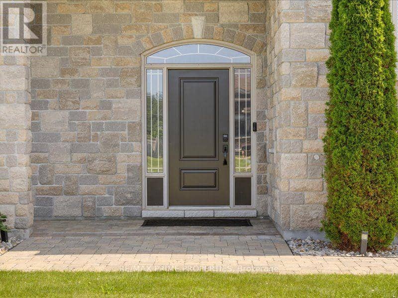 3421 Summerbreeze Drive — photo 3 of 40
