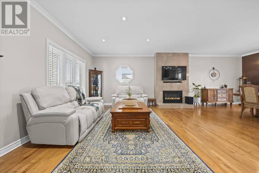 3421 Summerbreeze Drive — photo 8 of 40
