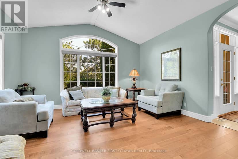 6983 Lakes Park Drive — photo 7 of 29