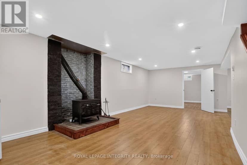 333 Charron Street — photo 23 of 40