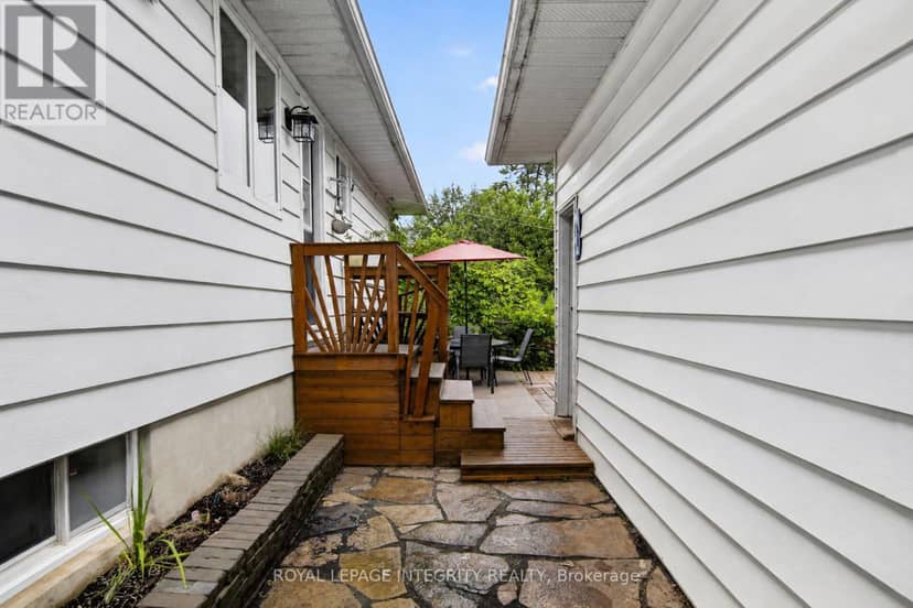 333 Charron Street — photo 38 of 40