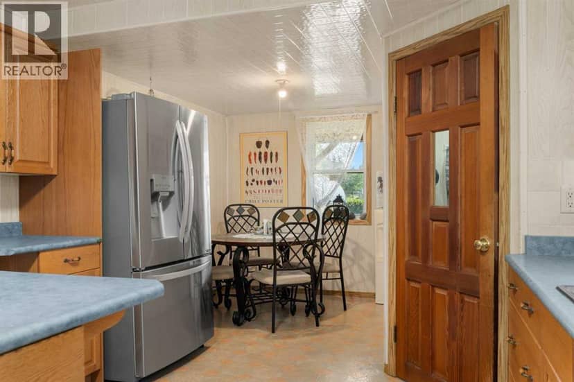 250035 Township Road 304 — photo 16 of 40