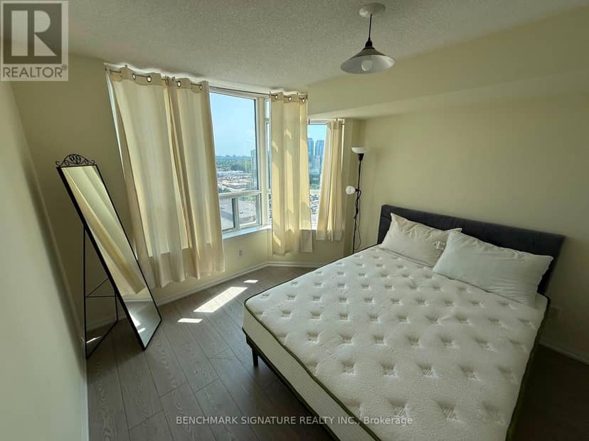 2405 - 88 Corporate Drive — photo 21 of 28
