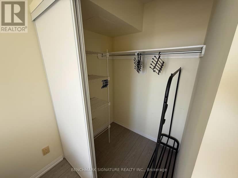 2405 - 88 Corporate Drive — photo 23 of 28