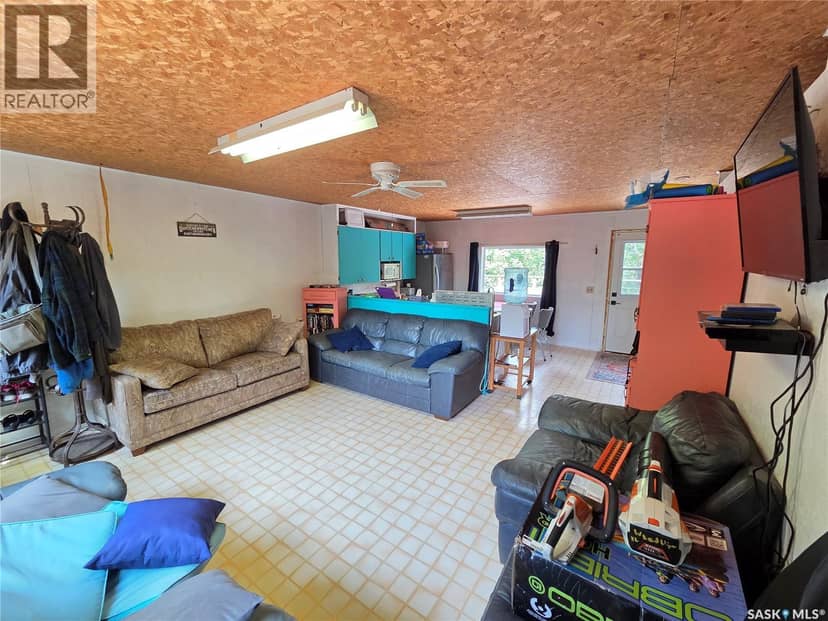 769 Ennis AVENUE — photo 23 of 35