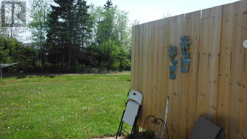 90-94 Stockman Drive — photo 28 of 40