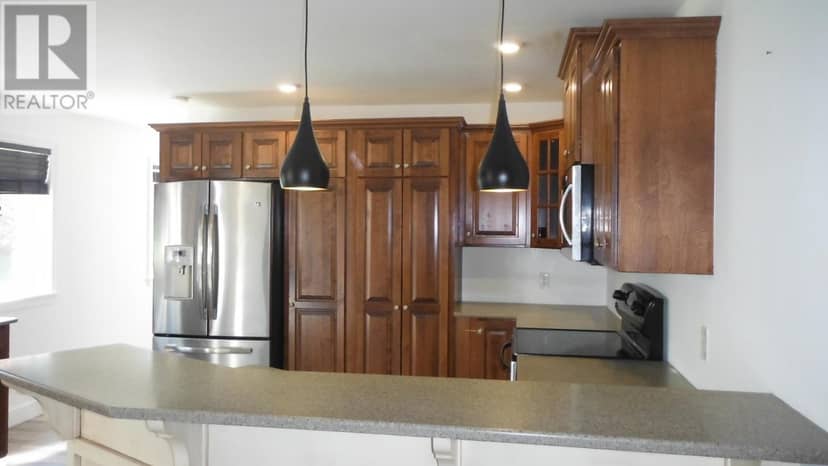 90-94 Stockman Drive — photo 33 of 40