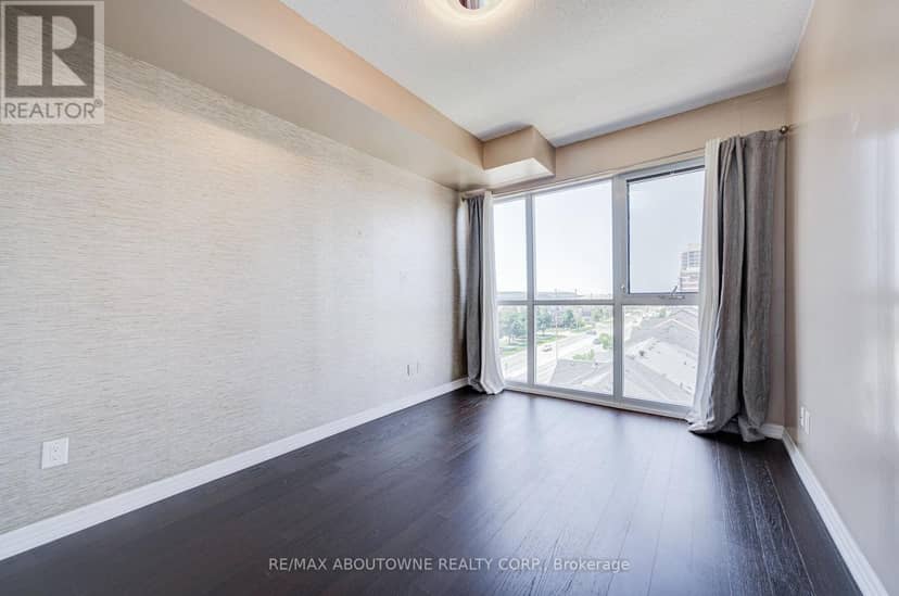 611 - 5001 Corporate Drive — photo 14 of 23