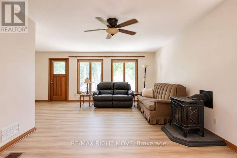 3263 Shoreview Drive — photo 12 of 40