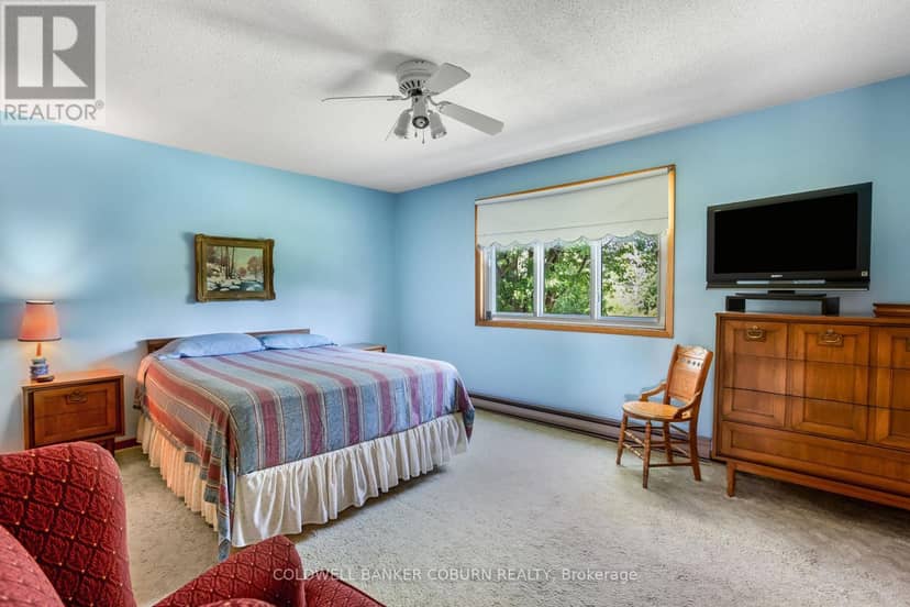 12169 Lakeshore Drive — photo 38 of 40