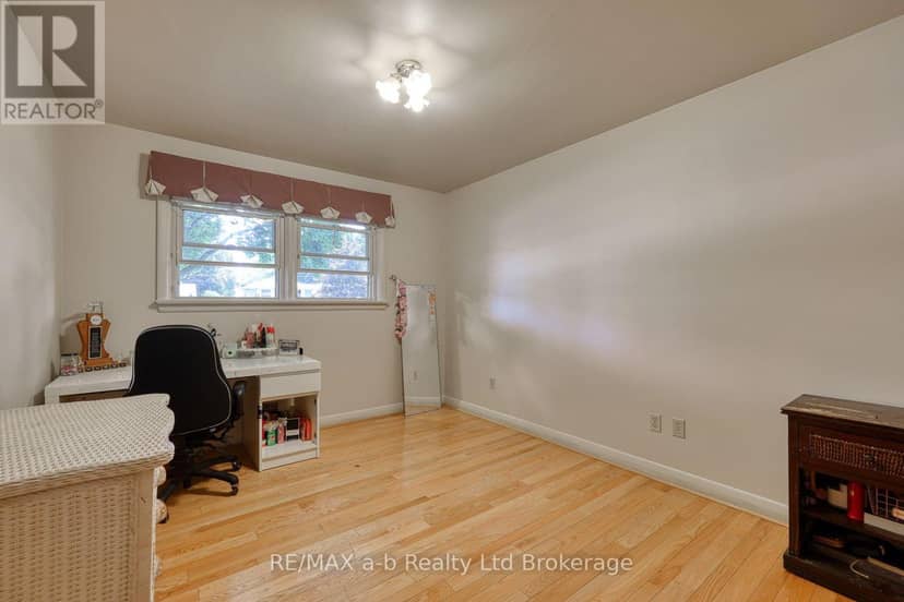 6752 Beattie Street — photo 25 of 33