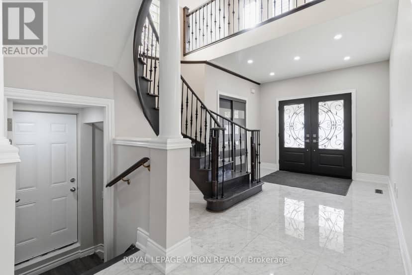 3859 McDowell Drive — photo 7 of 40