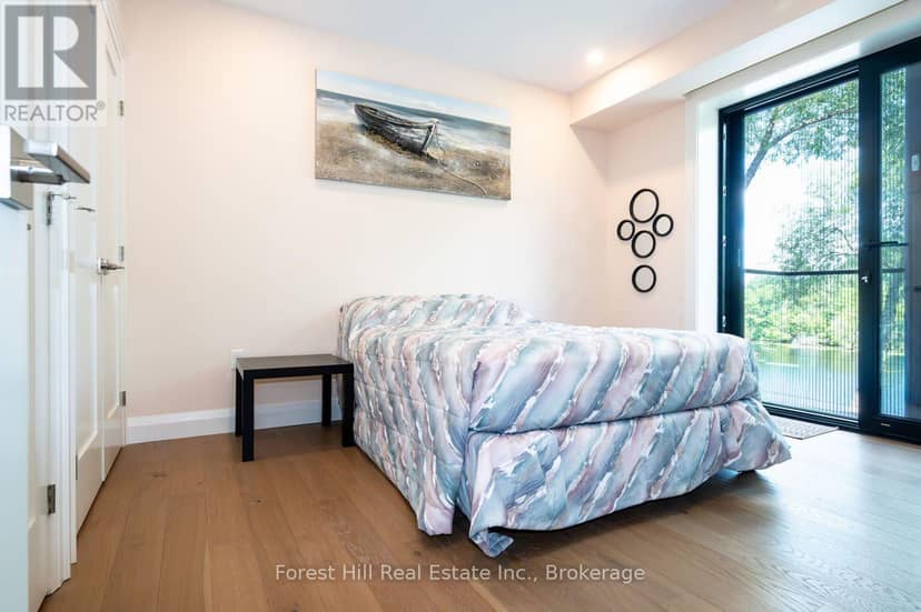 202 - 32 Brunel Road S — photo 14 of 31