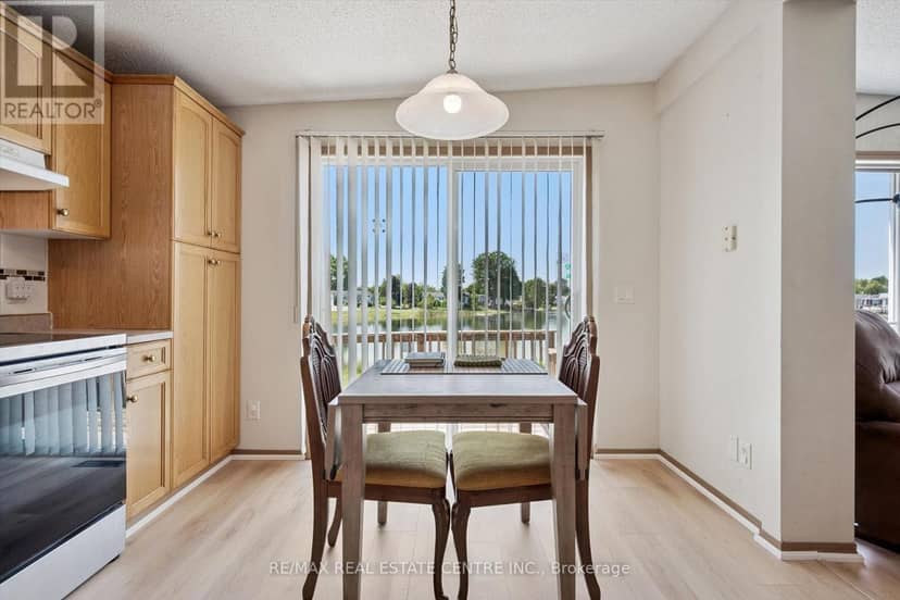 27 Trillium Beach Pvt Drive — photo 17 of 36