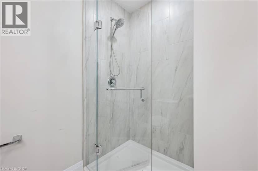 109 CATHERINE Street — photo 17 of 32
