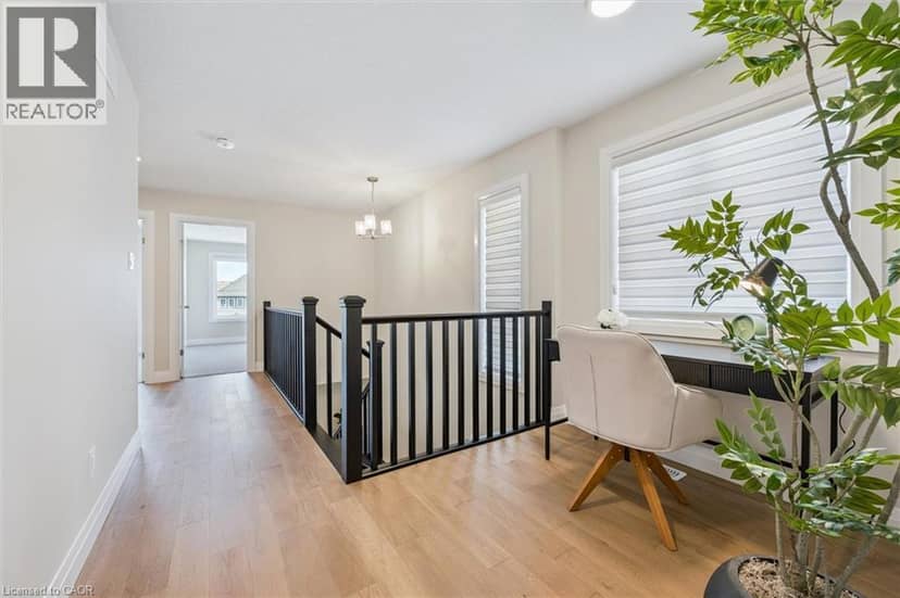 111 CATHERINE Street — photo 12 of 30